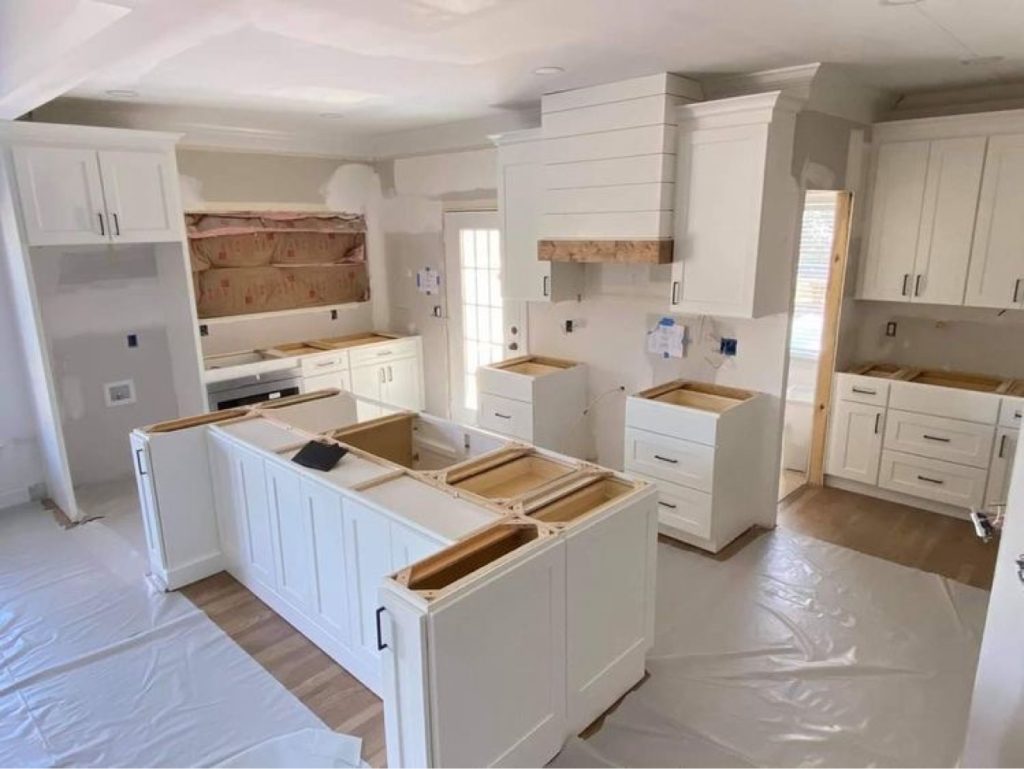 New kitchen cabinetry and backsplash — Rouge Home Development Inc., GTA